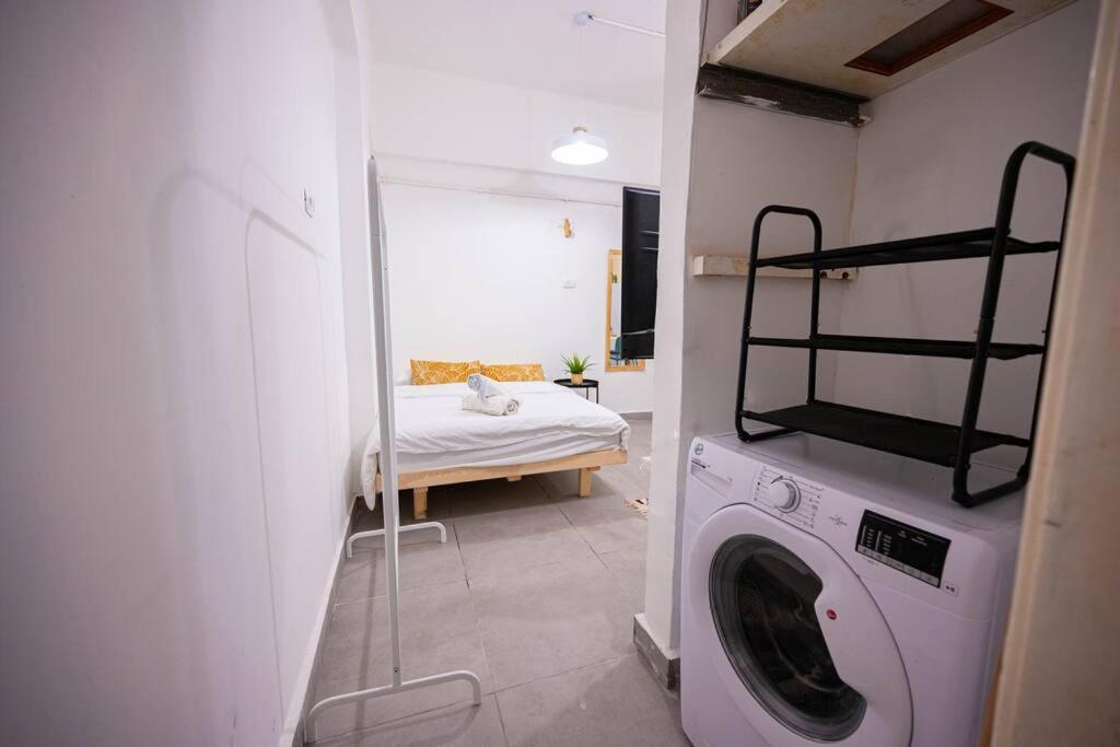Studio Apartment In Ben Yehuda Cozy And Convinent Tel Aviv Exterior foto